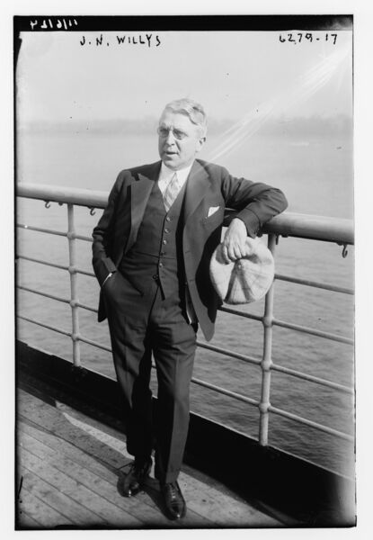 ملف:J.N. Willys LCCN2014717815.jpg