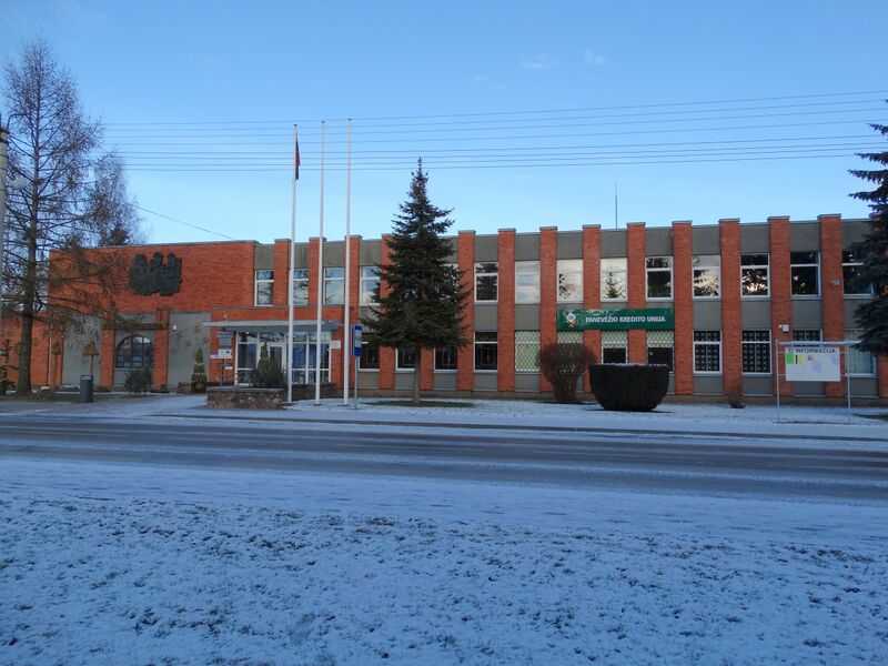 ملف:Naujamiestis, seniūnija.JPG