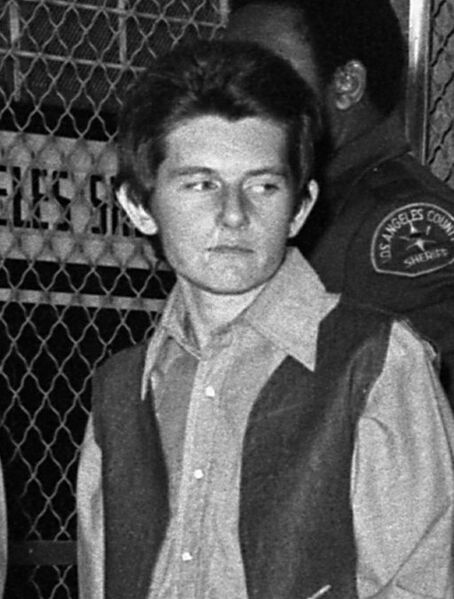 ملف:Patricia Krenwinkel, 1973.jpg