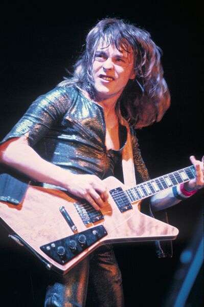 ملف:Rick Derringer.jpg