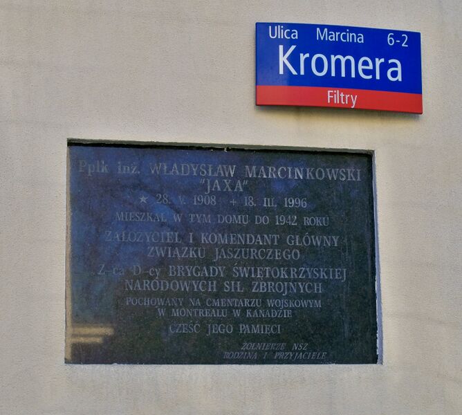 ملف:Tablica Marcinkowskiego na Kromera.jpg