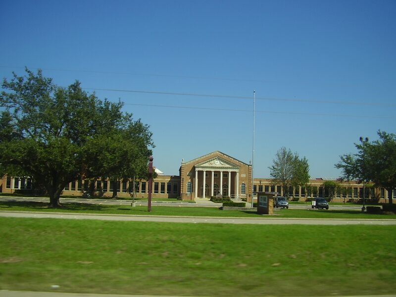 ملف:CyfairHighSchoolHarrisCountyTX.JPG