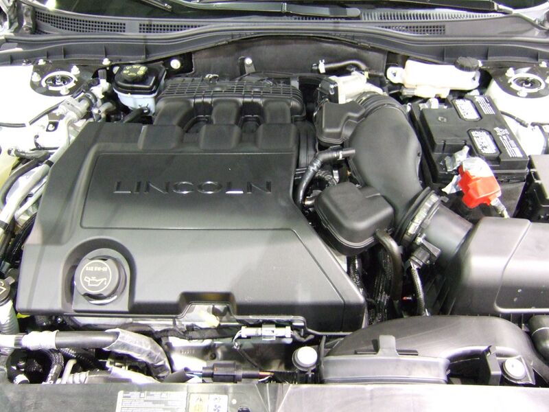 ملف:LincolnMKZEngine.JPG