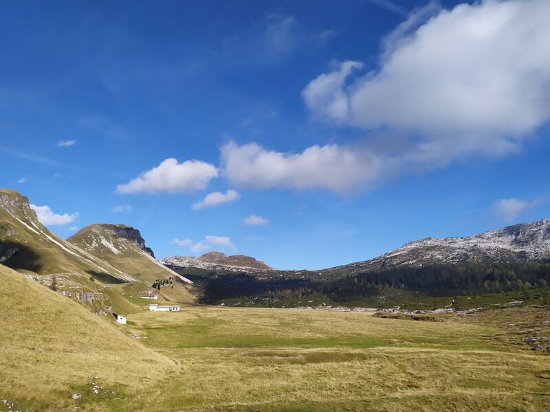 ملف:Piani Eterni.jpg