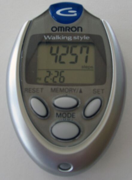 ملف:Omron HJ112.jpg