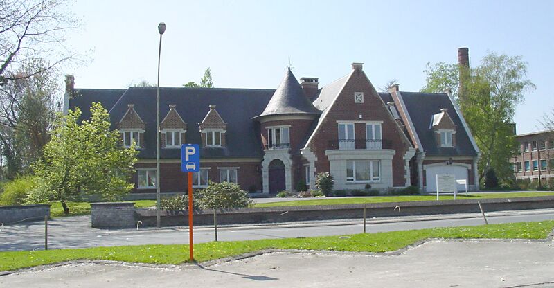 ملف:OpwijkGemeentehuisBldg2.jpg
