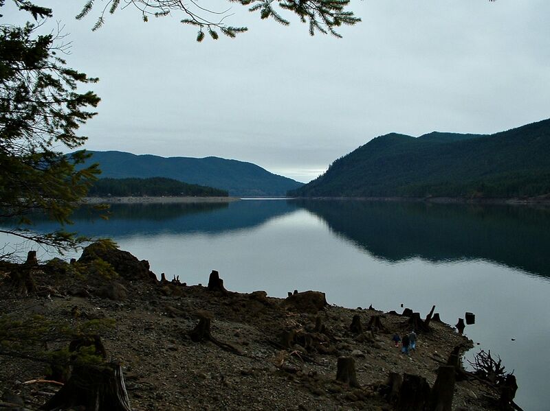 ملف:LakeCushman.JPG