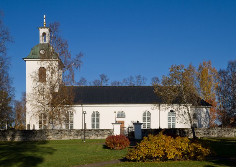 ملف:Ströms kyrka 2010.jpg