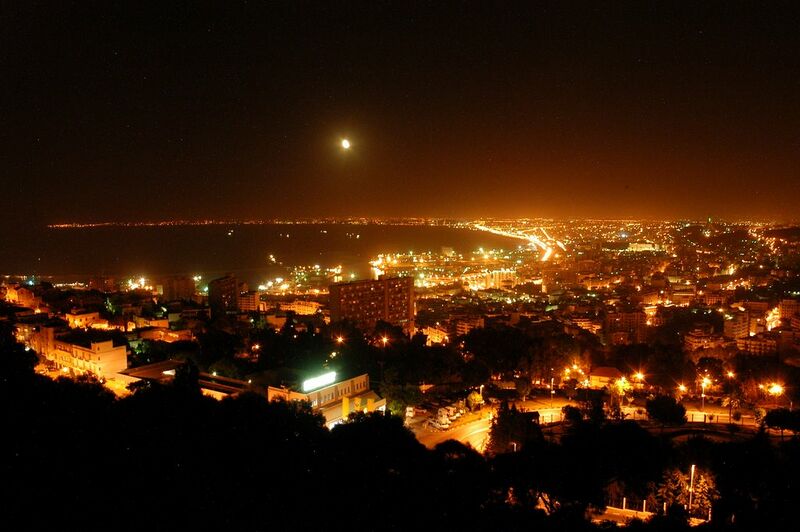 ملف:Central Algeria at night.jpg