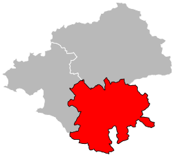 الدوائر الادارية الثلاث المكونة للوار الأطلسي، تضم دائرة نانت، الملوّنة بالأحمر.