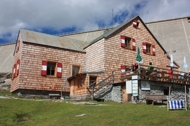 ملف:Reisseckhütte.JPG