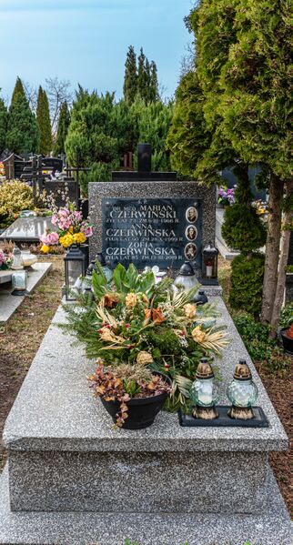 ملف:Zofia Czerwińska - grób.jpg