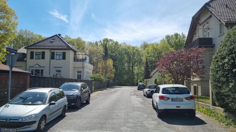 ملف:Zur Kurwiese.jpg