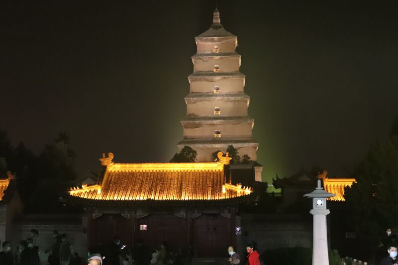 ملف:夜间西安大雁塔 02.jpg