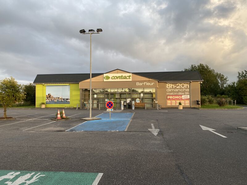 ملف:Carrefour Barfleur6.jpg