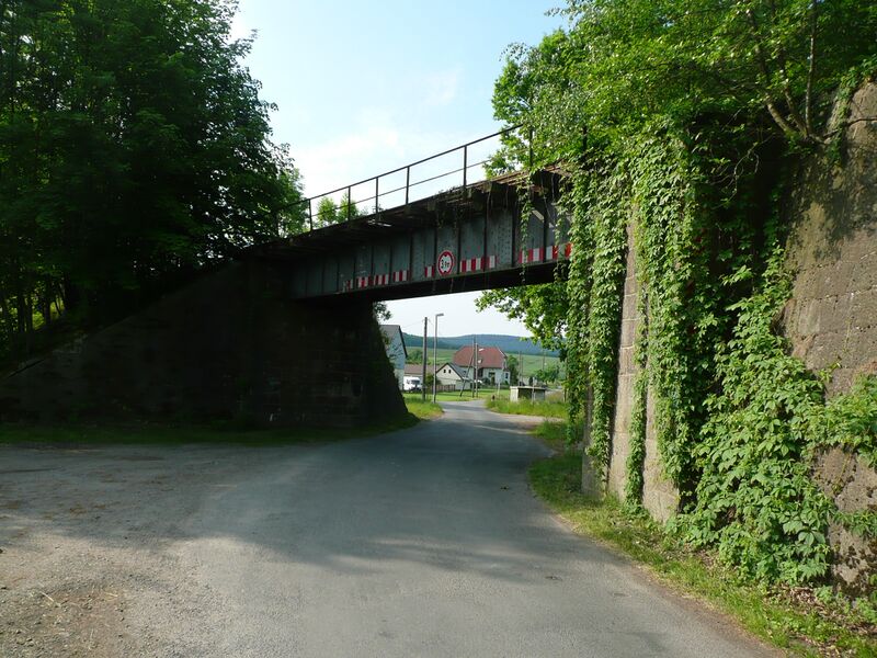 ملف:Eisenbahnbrücke Eselsburg 2015.JPG
