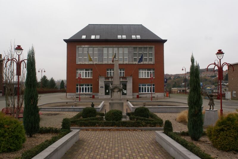 ملف:Saint-Nicolas (Liège) Hôtel Communal).JPG