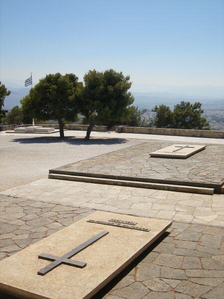 ملف:Venizelos grave.JPG