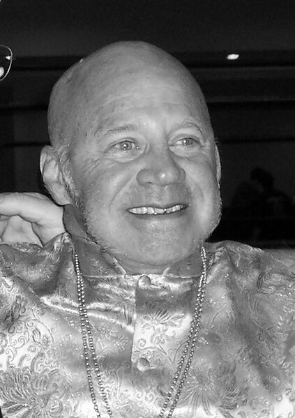 ملف:Adrian Street.jpg