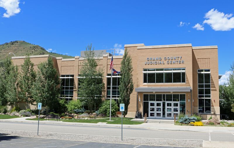 ملف:Grand County Judicial Center.JPG
