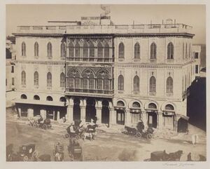 قصر زيزينيا.jpg