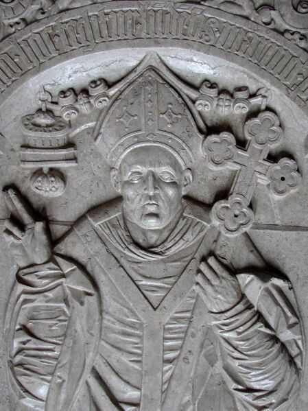 ملف:Absalons ligsten (detalje).JPG