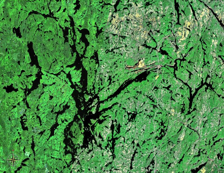 ملف:Temagami 79.97192W 47.01192N.jpg