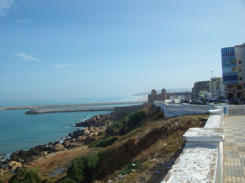 ملف:Larache seafront.jpg