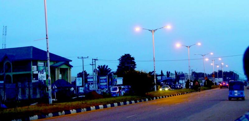 ملف:Summit road, Asaba.jpeg