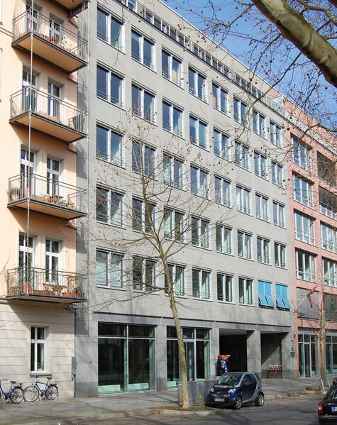 ملف:Be Angolan Embassy 02.jpg