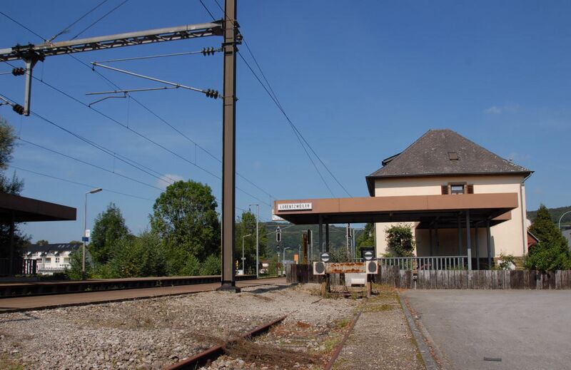 ملف:Gare Luerenzweiler 2007.jpg