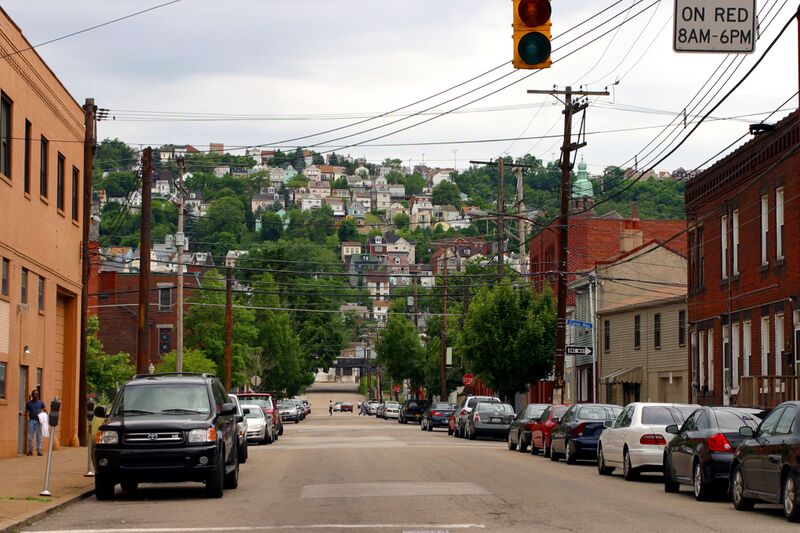 ملف:Southside Slopes from Carson.jpg