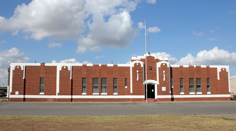 ملف:Weatherford Armory.JPG