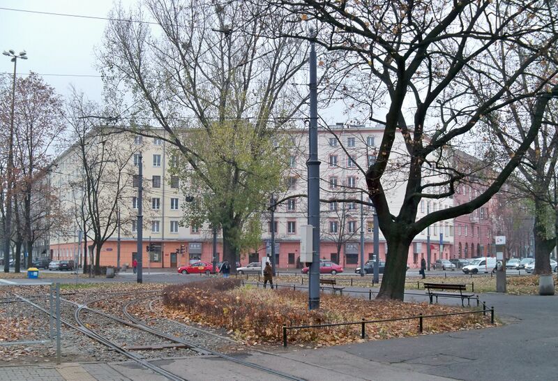 ملف:Filtrowa 70 plac Narutowicza.jpg