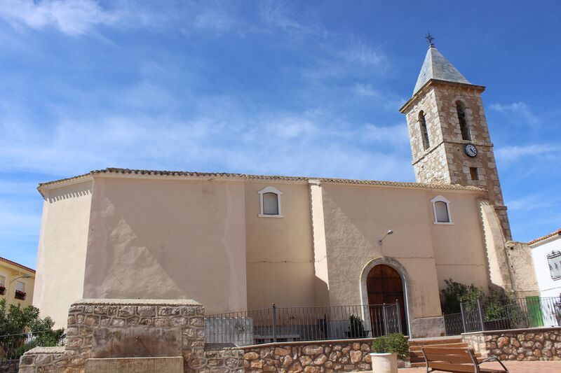 ملف:Iglesia Parroquial Golosalvo (8).jpg