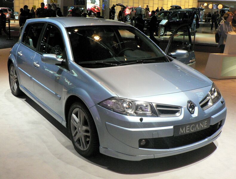 ملف:RenaultMegane2.0DCi 2.JPG
