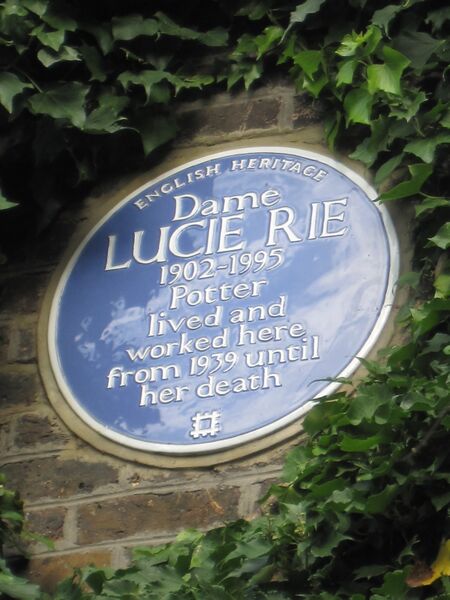 ملف:18 Albion Mews 004b.JPG