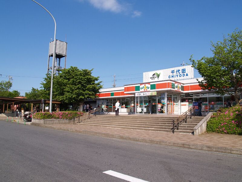 ملف:Joban-Expwy-Chiyoda-PA-Nobori.JPG