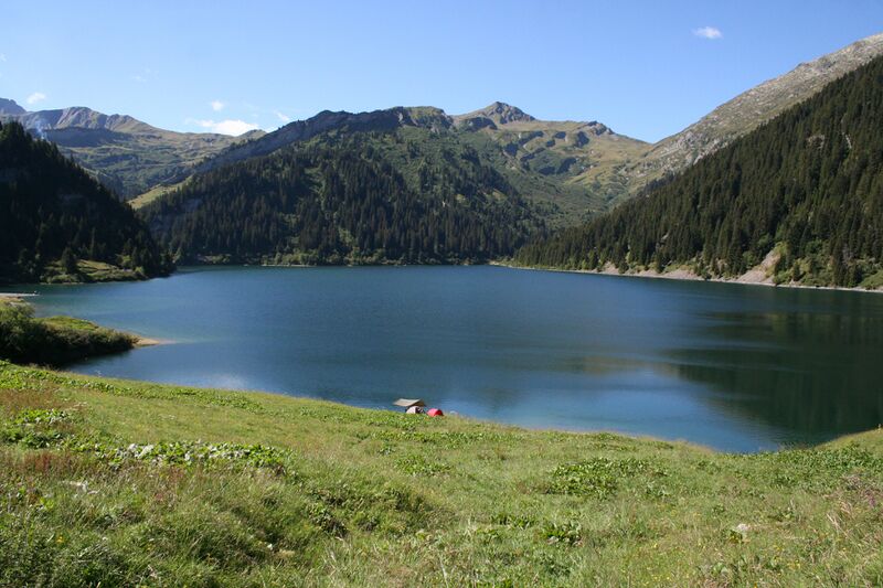 ملف:Lac de Saint-Guérin.JPG