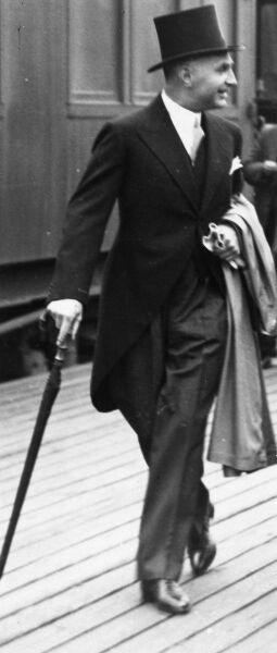 ملف:RasmusSkylstad-1893-1972.JPG
