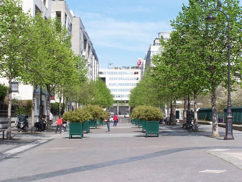 ملف:Rue Jacques-Hillairet.JPG