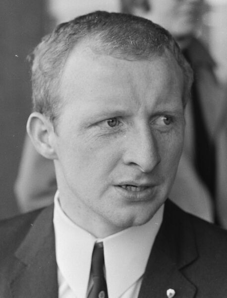 ملف:Jimmy Johnstone (cropped).jpg