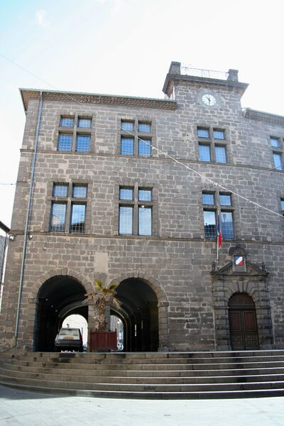 ملف:Agde - Ancienne mairie01.jpg