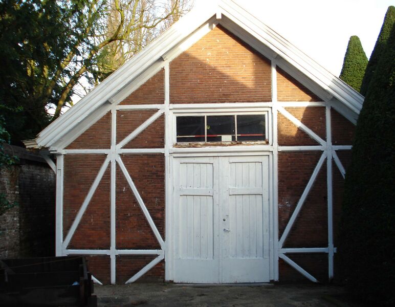 ملف:Rotterdam begraafplaats Crooswijk baarhuisje.jpg