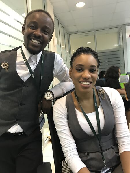 ملف:Twinning at work.jpg