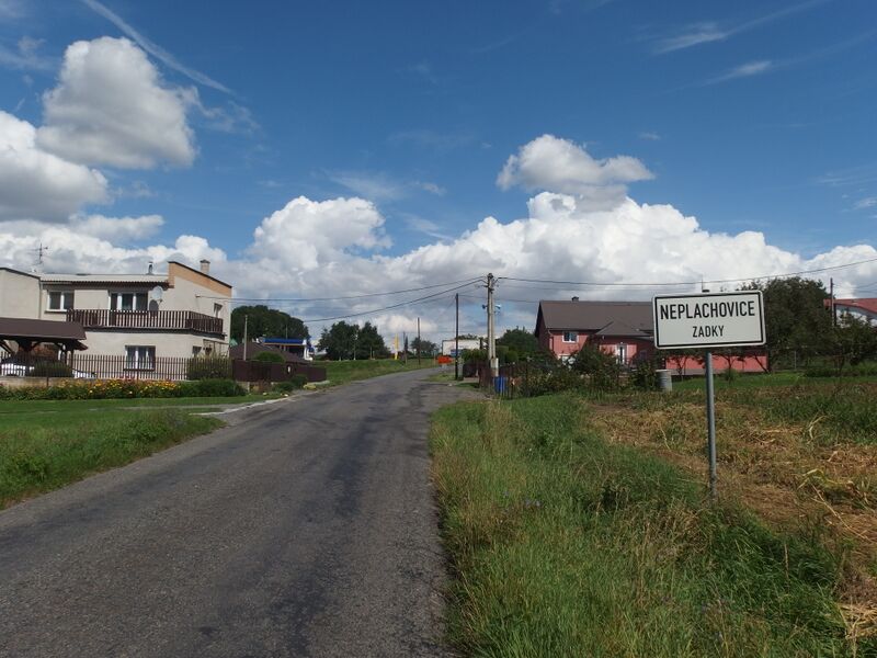 ملف:Zadky, tabule.JPG