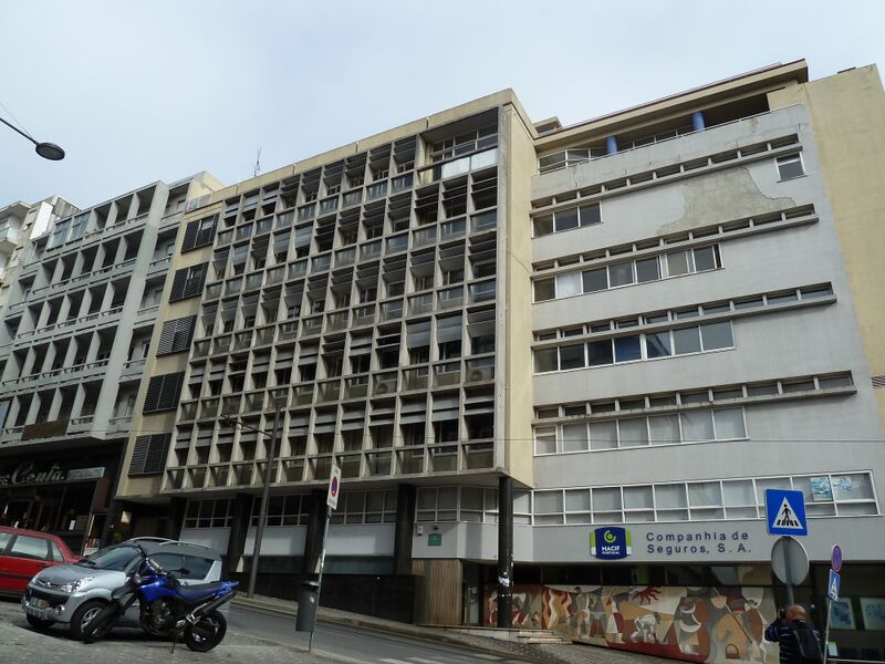 ملف:20110924 TZ10 EdificioSoaresIrmao-330478 1010209.jpg