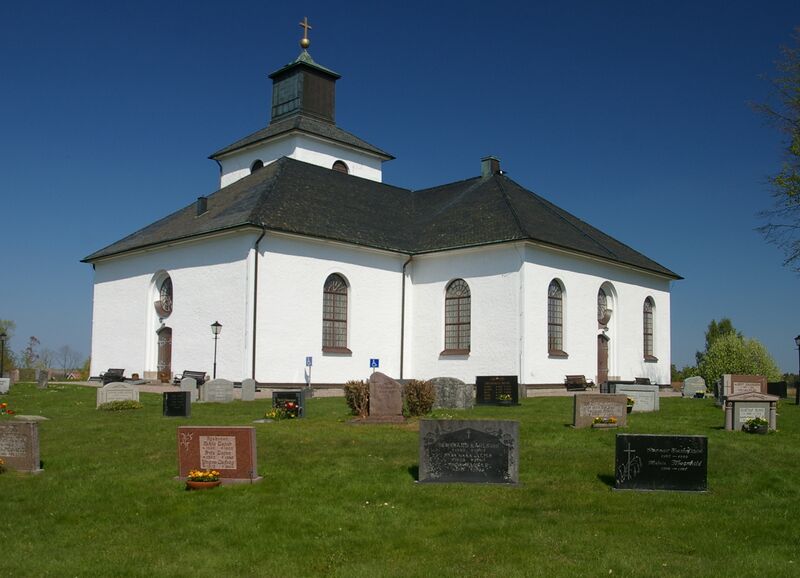 ملف:Dimbo-Ottravads kyrka Sweden 1.JPG