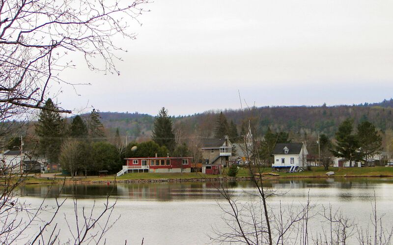 ملف:Blue Sea QC.JPG