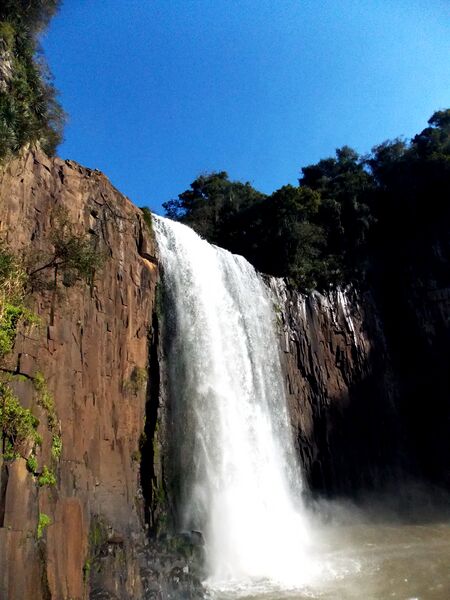 ملف:Cascata Vitória.JPG